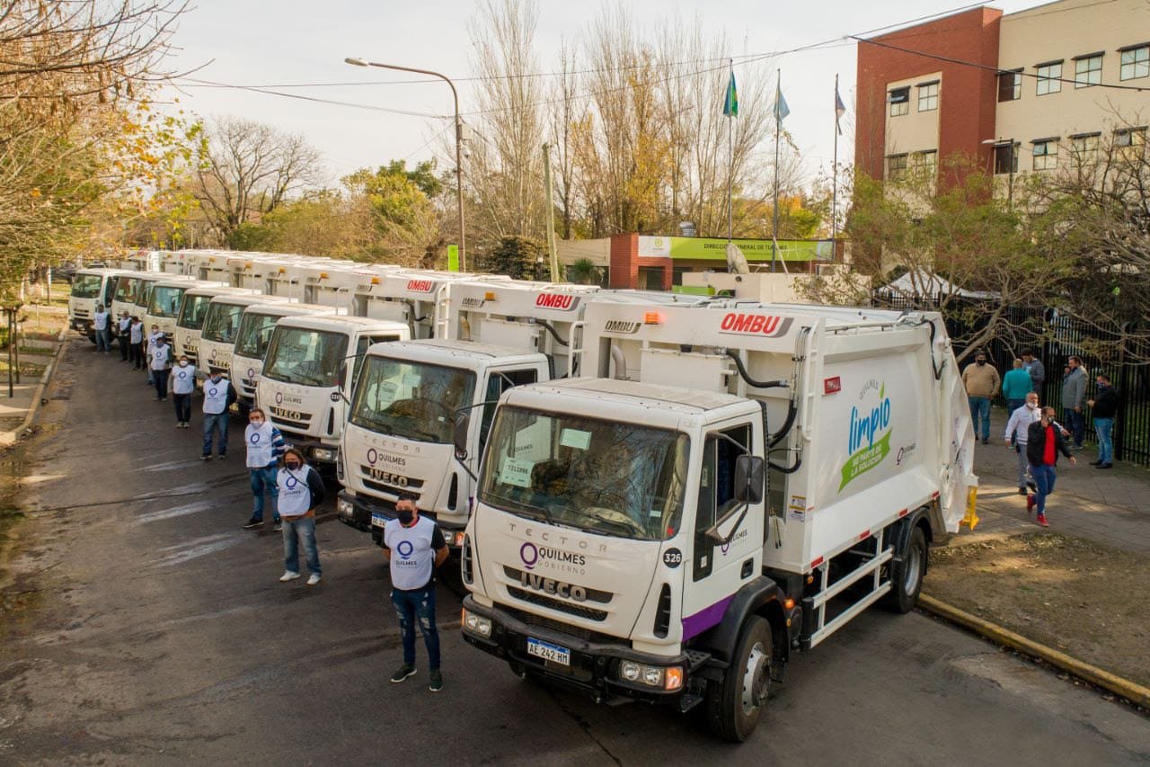 QUILMES LIMPIO 10 NUEVOS CAMIONES PARA EL SISTEMA DE RECOLECCIÓN DE RESIDUOS MUNICIPAL QUILMES-LIMPIO-10-NUEVOS-CAMIONES-PARA-EL-SISTEMA-DE-RECOLECCIÓN-DE-RESIDUOS-MUNICIPAL-entrenossocialinfo