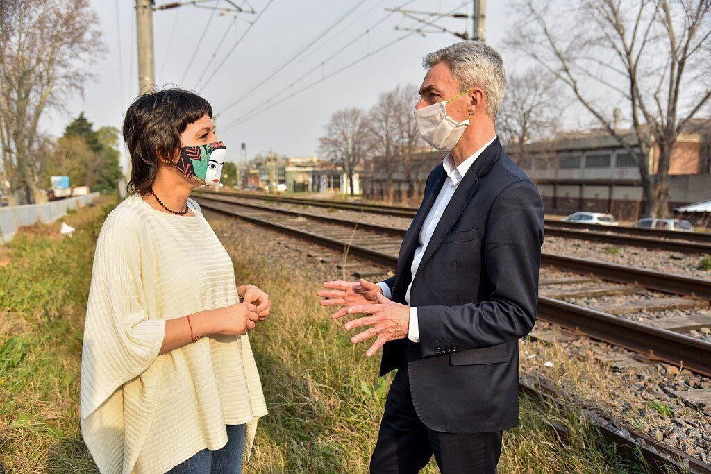 MAYRA MENDOZA Y EL MINISTRO DE TRANSPORTE MARIO MEONI PLANIFICAN PROYECTOS RELEVANTES PARA QUILMES (5) Nueva-estación-de-trenes-entre-quilmes-y-ezpeleta