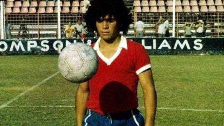 EL DEBUT DE DIEGO MARADONA EN PRIMERA DIVISIÓN