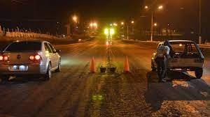PICADAS DE AUTOS; RUIDO Y CAOS EN LA MADRUGADA
