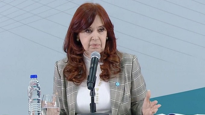 ¿ASÍ QUE AHORA TAMBIÉN ME QUERÉS MATAR?