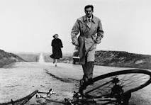POR JUAN P. SUSEL.La semana arranca con cine clásico y Susel nos convida con un film que de acuerdo a la locura de estos tiempos, es muy actual. Columna para leer en esta tarde de lunes.