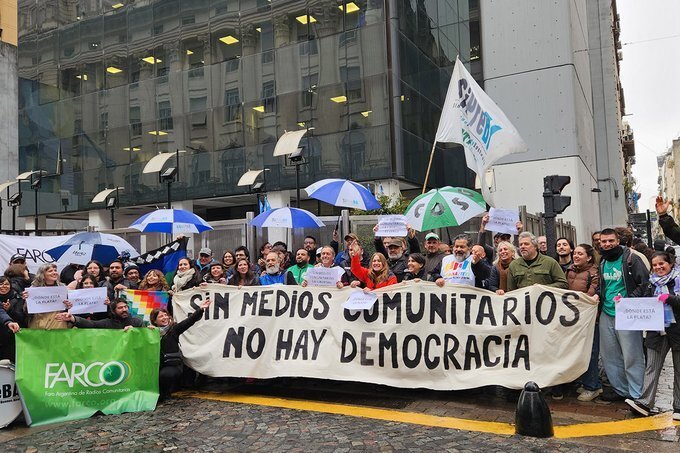 UNA MEDIDA QUE GOLPEA DURO A LOS MEDIOS COMUNITARIOS