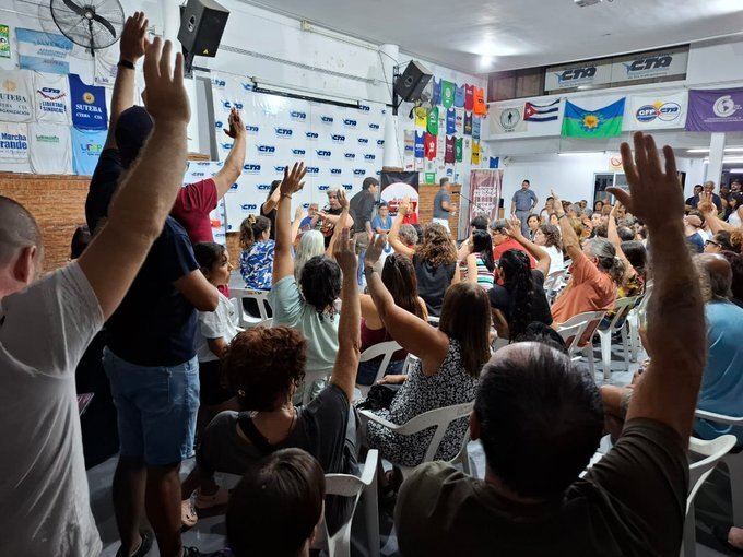 EN PLENARIO SUTEBA DEFINIÓ UN PARO NACIONAL Y EL NO INICIO DE CLASES