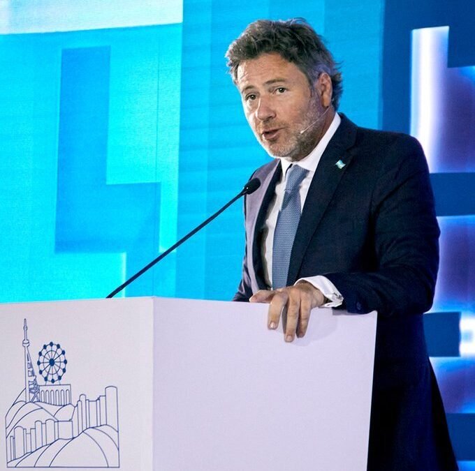 JUAN MAHIQUES: ENTRE LA ROSCA JUDICIAL, CONTACTOS EN AFA Y EL ESCÁNDALO DE LAGO ESCONDIDO