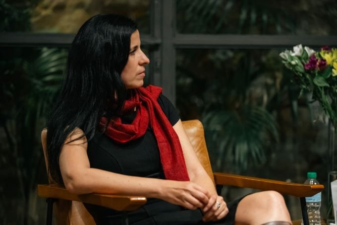 GABRIELA GUERRA REY: «EL PERIODISMO EN CUBA ES MUY POBRE Y ESTÁ ABSOLUTAMENTE CENSURADO».
